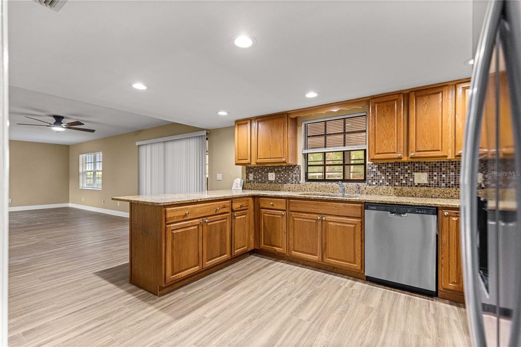 16051 Southwest 52nd Ave Road Ocala, FL 34473 - Photo 17 of 58