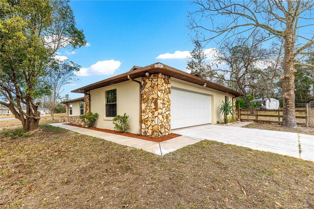 16051 Southwest 52nd Ave Road Ocala, FL 34473 - Photo 50 of 58