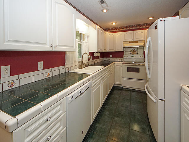 162 Tall Pines Road Ladson, SC 29456 - Photo 11 of 35 11