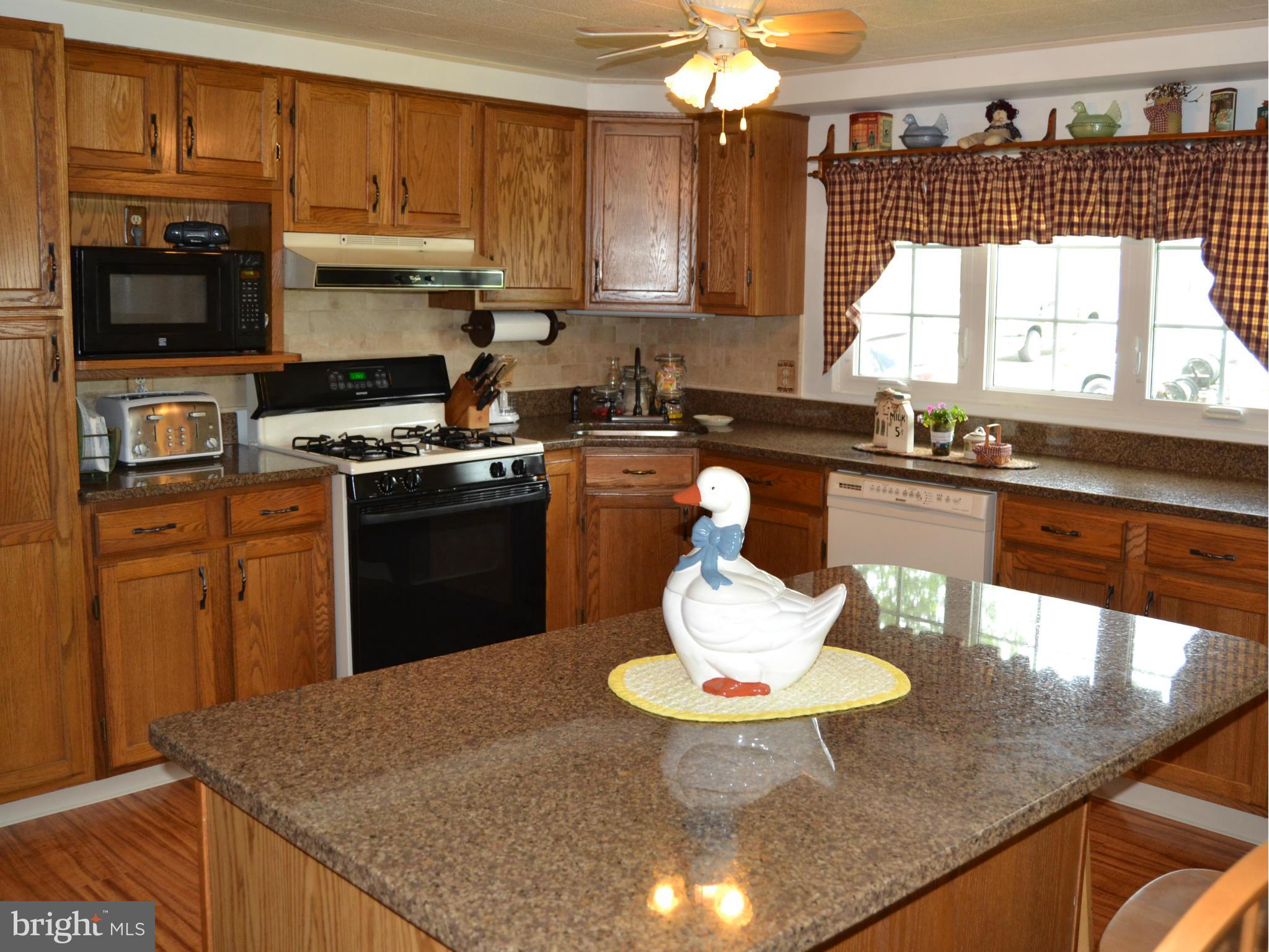 2427 Zion Road Baltimore, MD 21227 - Photo 8 of 22 Kitchen