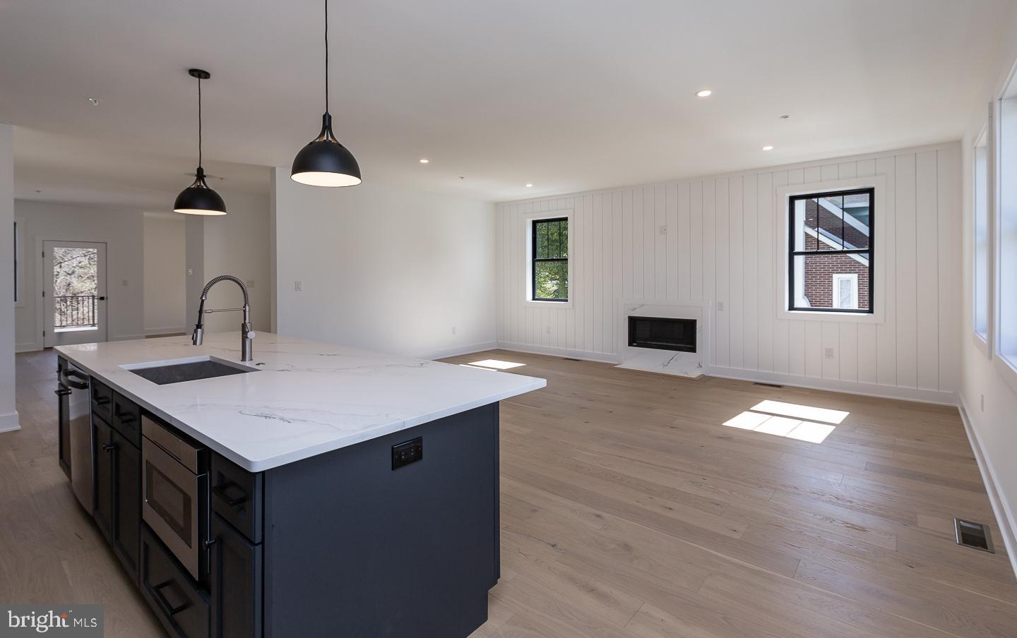981 Henry Avenue Wayne, PA 19087 - Photo 22 of 32 Bright, open space with modern charm.