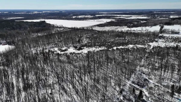 $180,000 | 2865 Lund Road, Kettle River, MN 55757