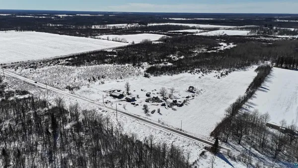 $180,000 | 2865 Lund Road, Kettle River, MN 55757