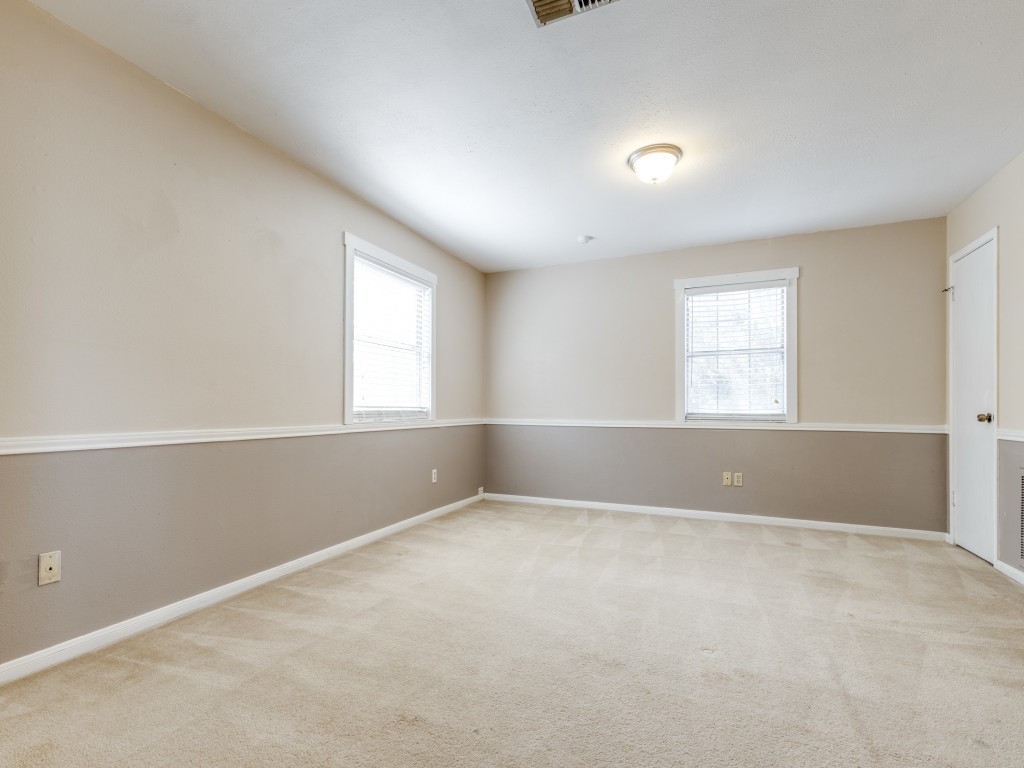 2403 Pecan Wood Lane Rosenberg, TX 77471 - Photo 18 of 25 an empty room with window
