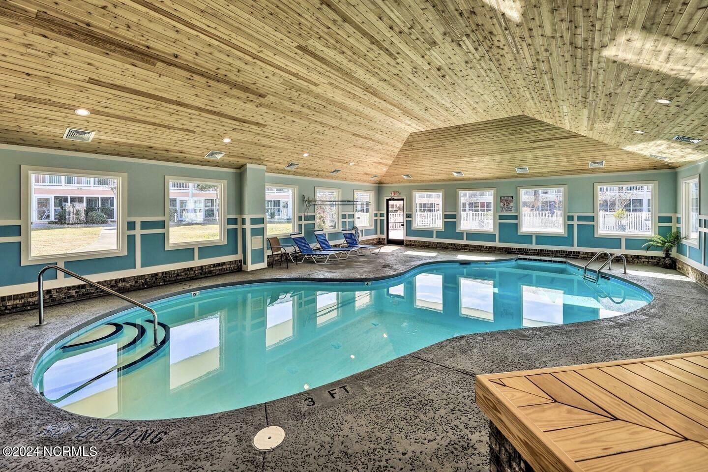 9201 Coast Guard Road, Unit G204 Emerald Isle, NC 28594 - Photo 32 of 40 indoor pool