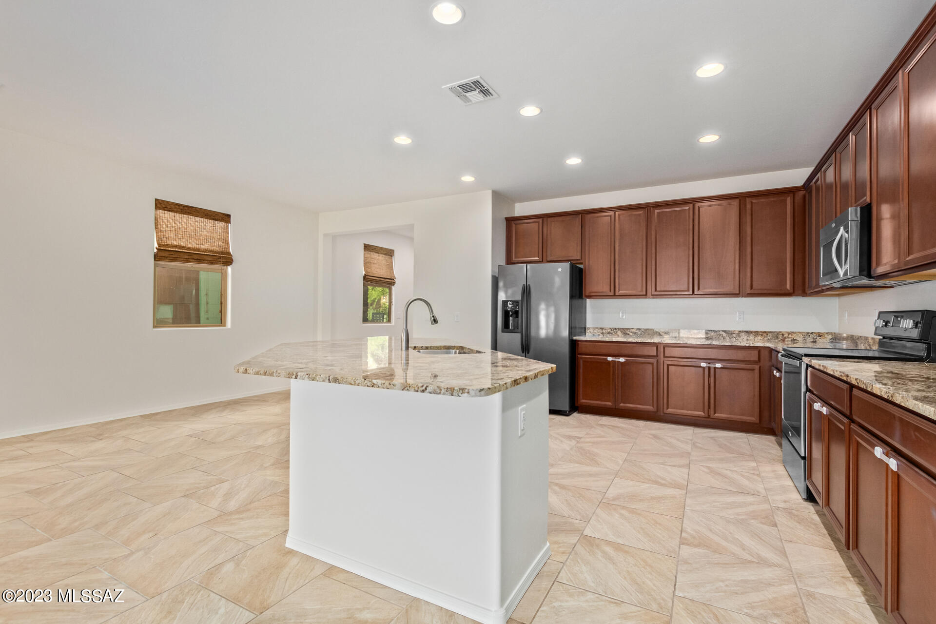 3971 South Corte Rana Rica Tucson, AZ 85730 - Photo 5 of 26 0009-09-Corte Rana