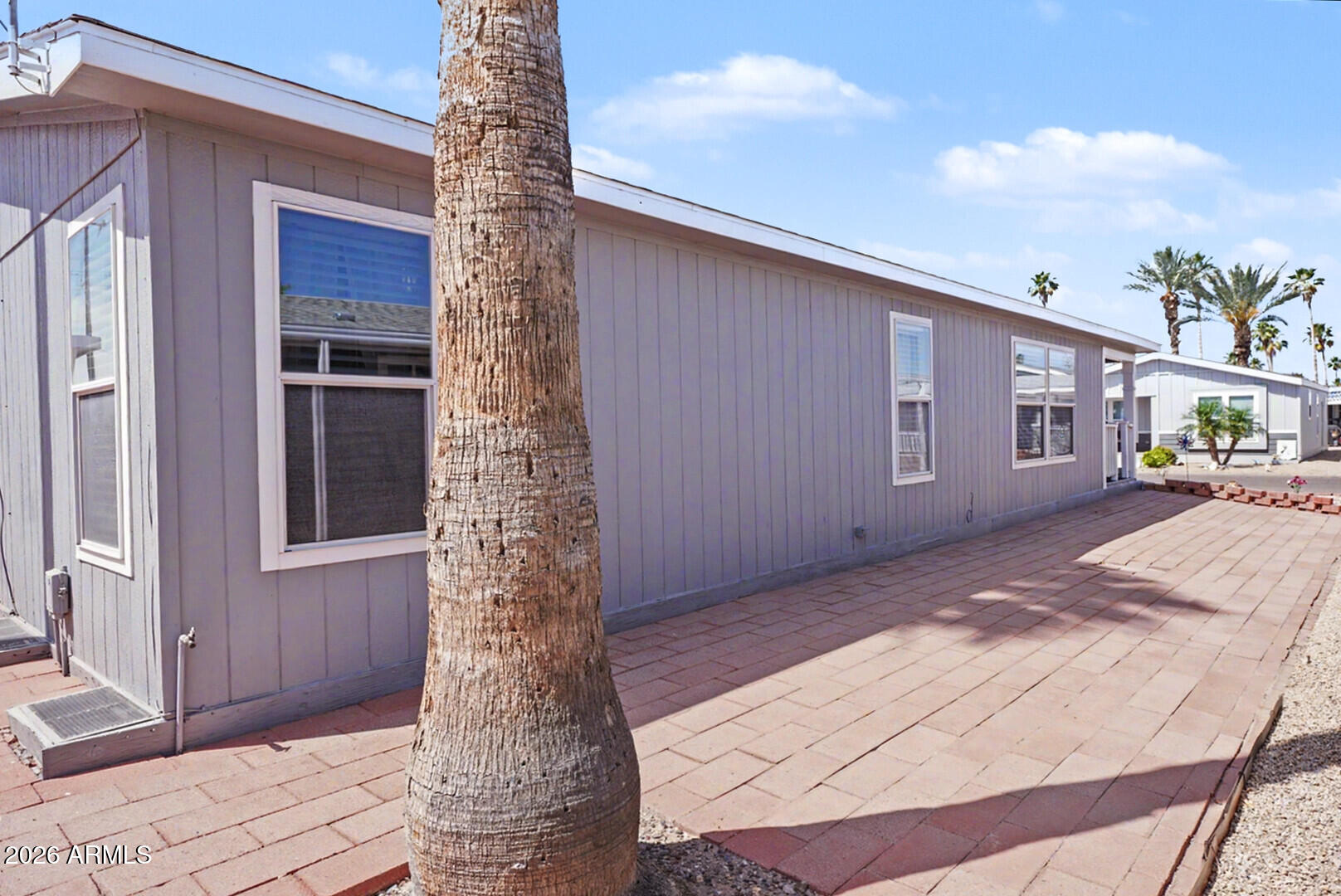 201 South Greenfield Road, Unit 211 Mesa, AZ 85206 - Photo 20 of 29 Paved side yard