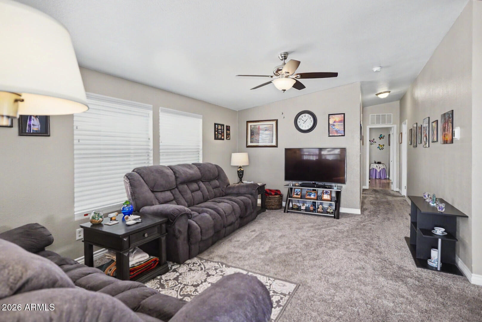 201 South Greenfield Road, Unit 211 Mesa, AZ 85206 - Photo 9 of 29 Living room
