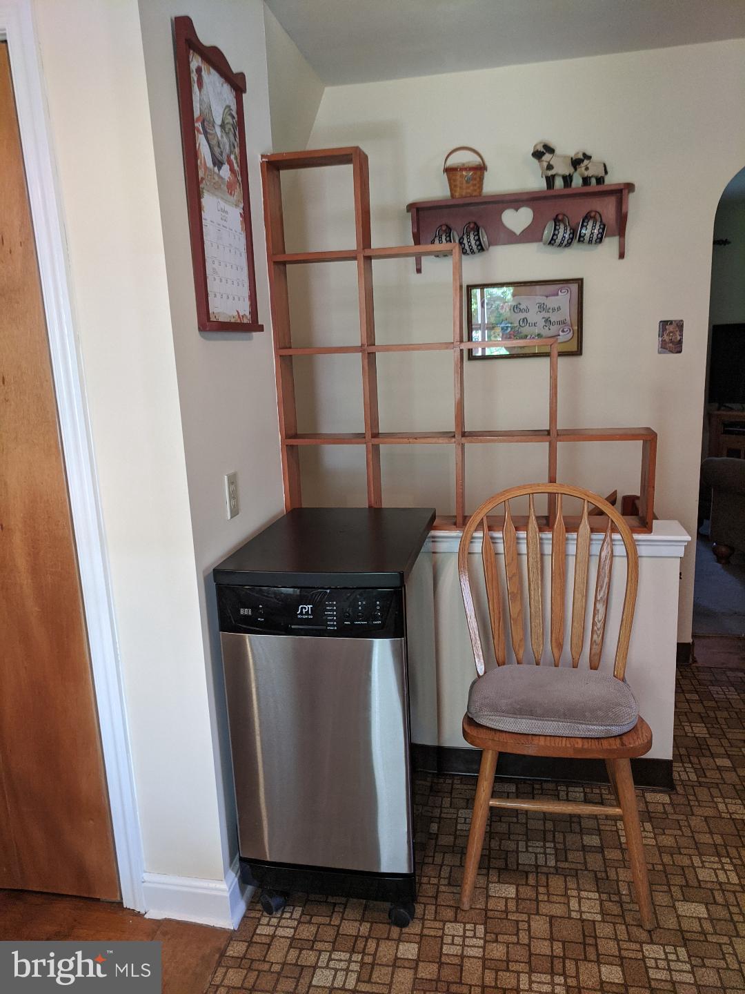 1326 Sheep Hill Road Pottstown, PA 19465 - Photo 19 of 20 Kitchen