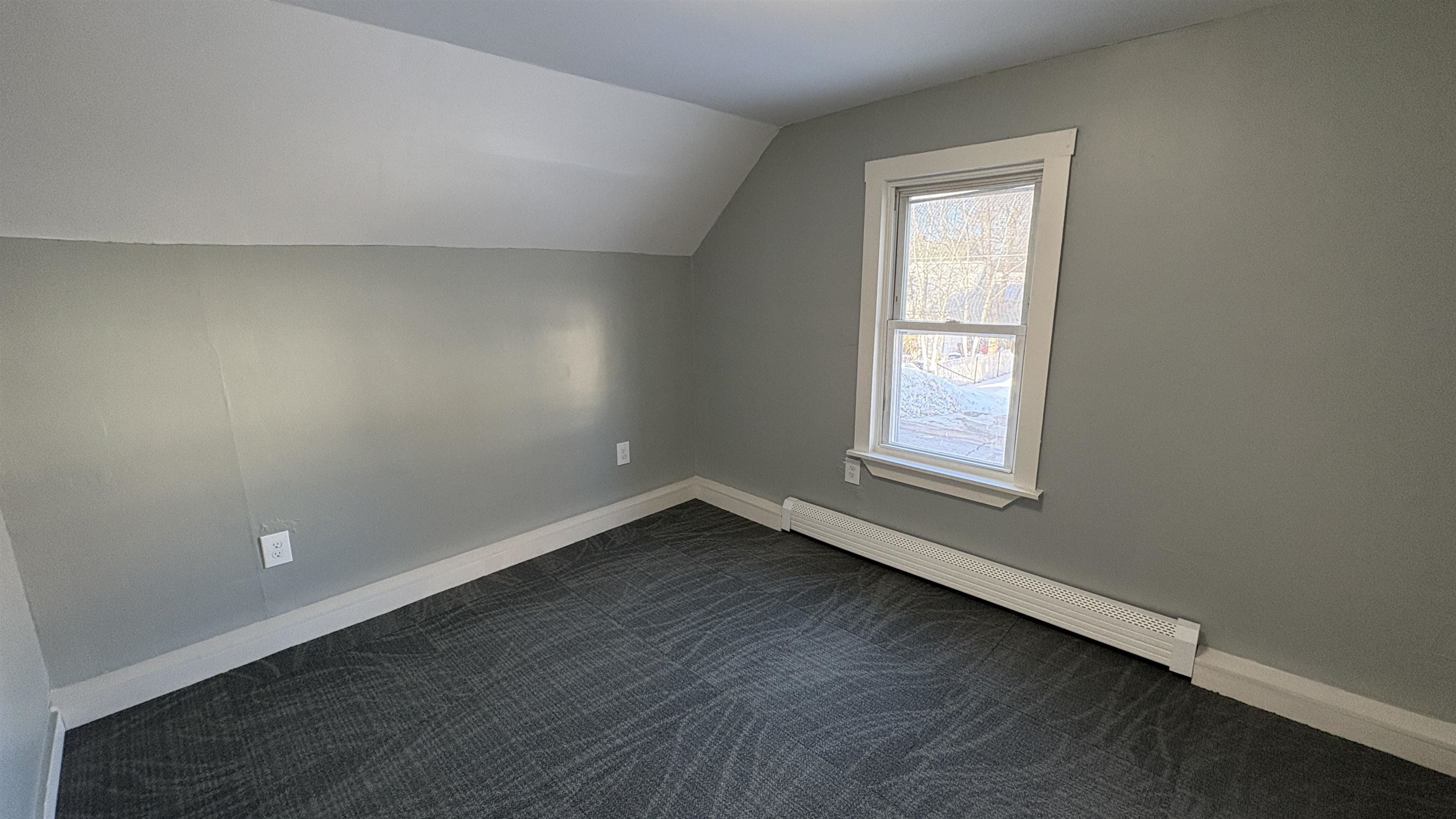 61 B Chestnut Street Rochester, NH 03867 - Photo 10 of 21