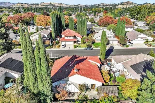 $749,999 | 524 Arlene Drive, Vacaville, CA 95688