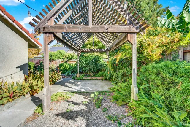 $749,999 | 524 Arlene Drive, Vacaville, CA 95688