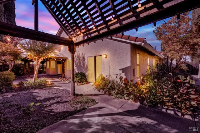 $749,999 | 524 Arlene Drive, Vacaville, CA 95688