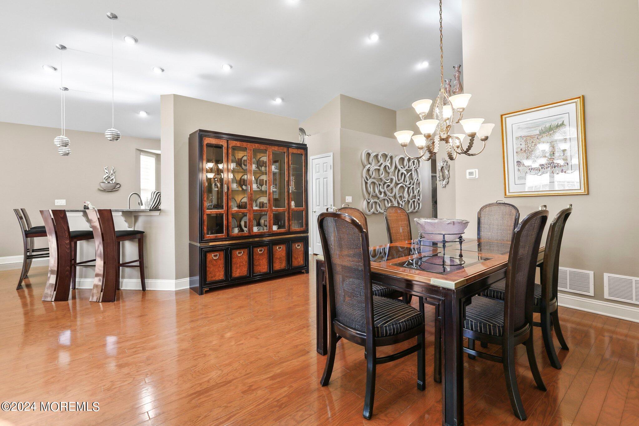 18 Percheron Road Manalapan, NJ 07726 - Photo 13 of 32 DINING ROOM