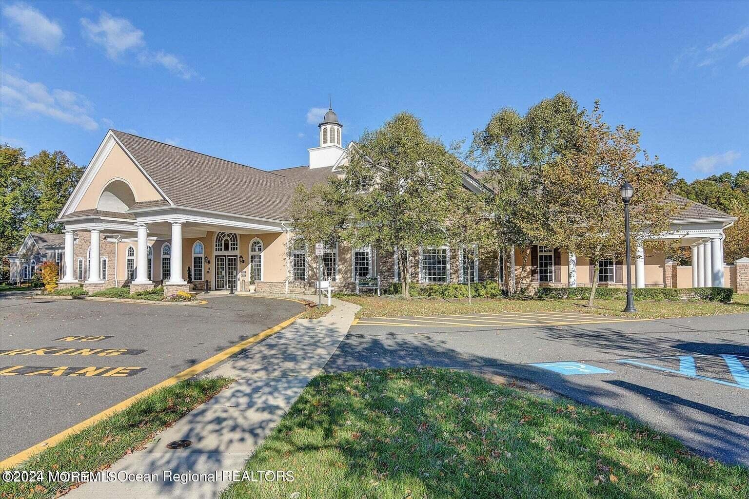 18 Percheron Road Manalapan, NJ 07726 - Photo 23 of 32 4 Seasons Clubhouse