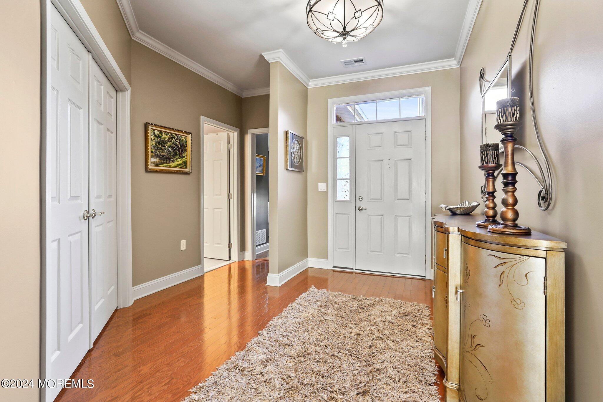 18 Percheron Road Manalapan, NJ 07726 - Photo 3 of 32 FOYER