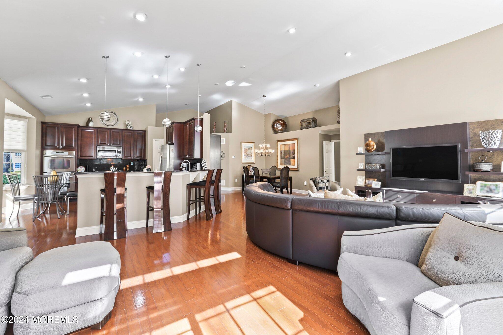 18 Percheron Road Manalapan, NJ 07726 - Photo 9 of 32 KITCHEN