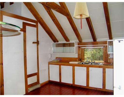 411 Runaround Pond Road Durham, ME 04222 - Photo 5 of 15 Kitchen.