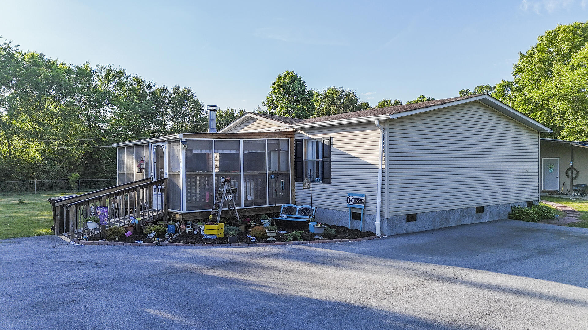6019 Shirley Pond Road Harrison, TN 37341 - Photo 2 of 35 KHP02
