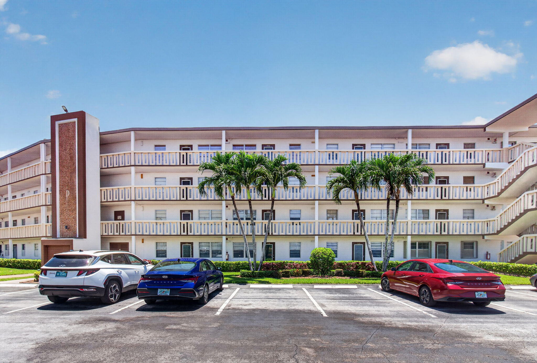 4059 Guildford East Boca Raton, FL 33434 - Photo 62 of 101 2-web-or-mls-DSC_7795