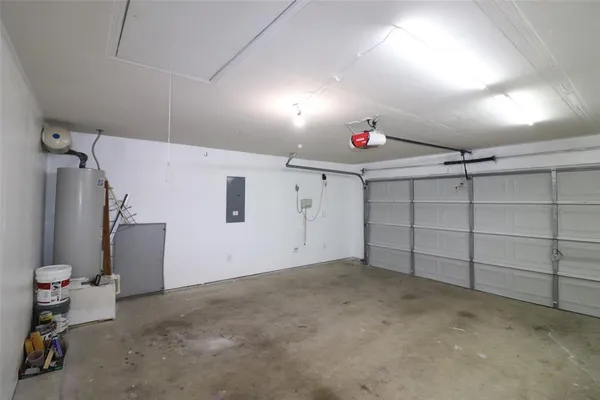 $2,280 | 416 Water Oak Street, Denton, TX 76209