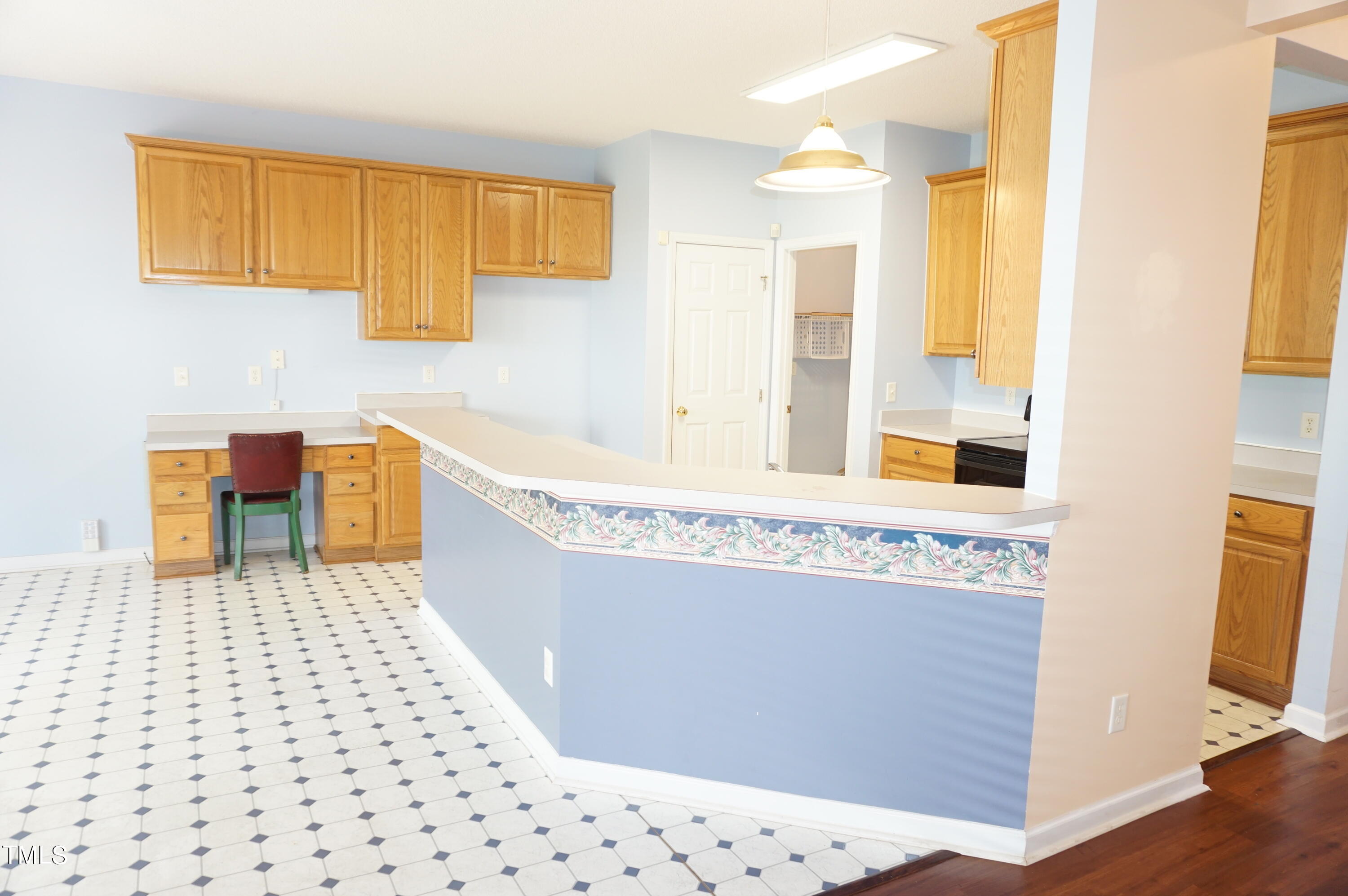 5308 Antebellum Road Raleigh, NC 27606 - Photo 17 of 52 DSC05251