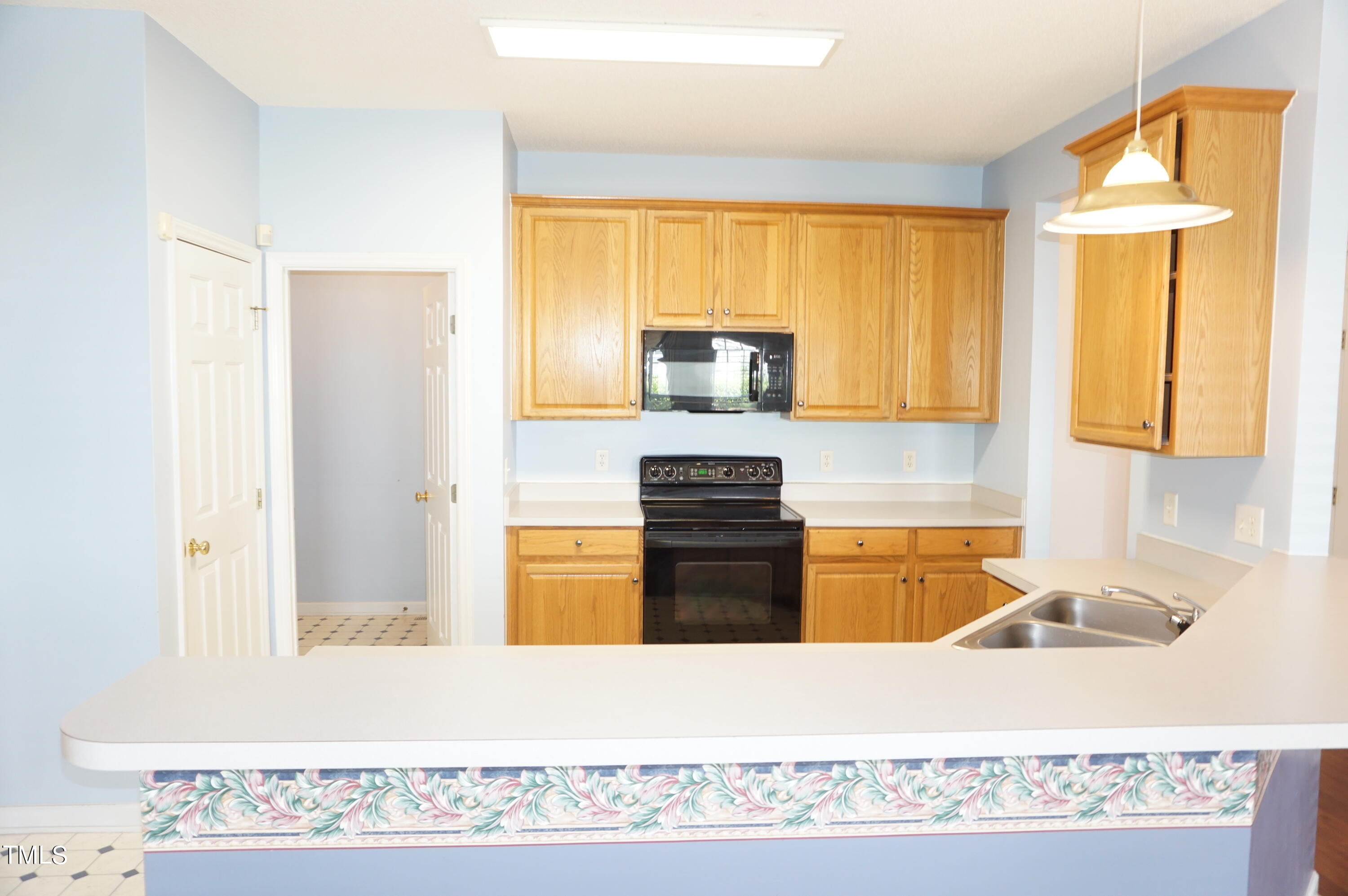 5308 Antebellum Road Raleigh, NC 27606 - Photo 20 of 52 DSC05241