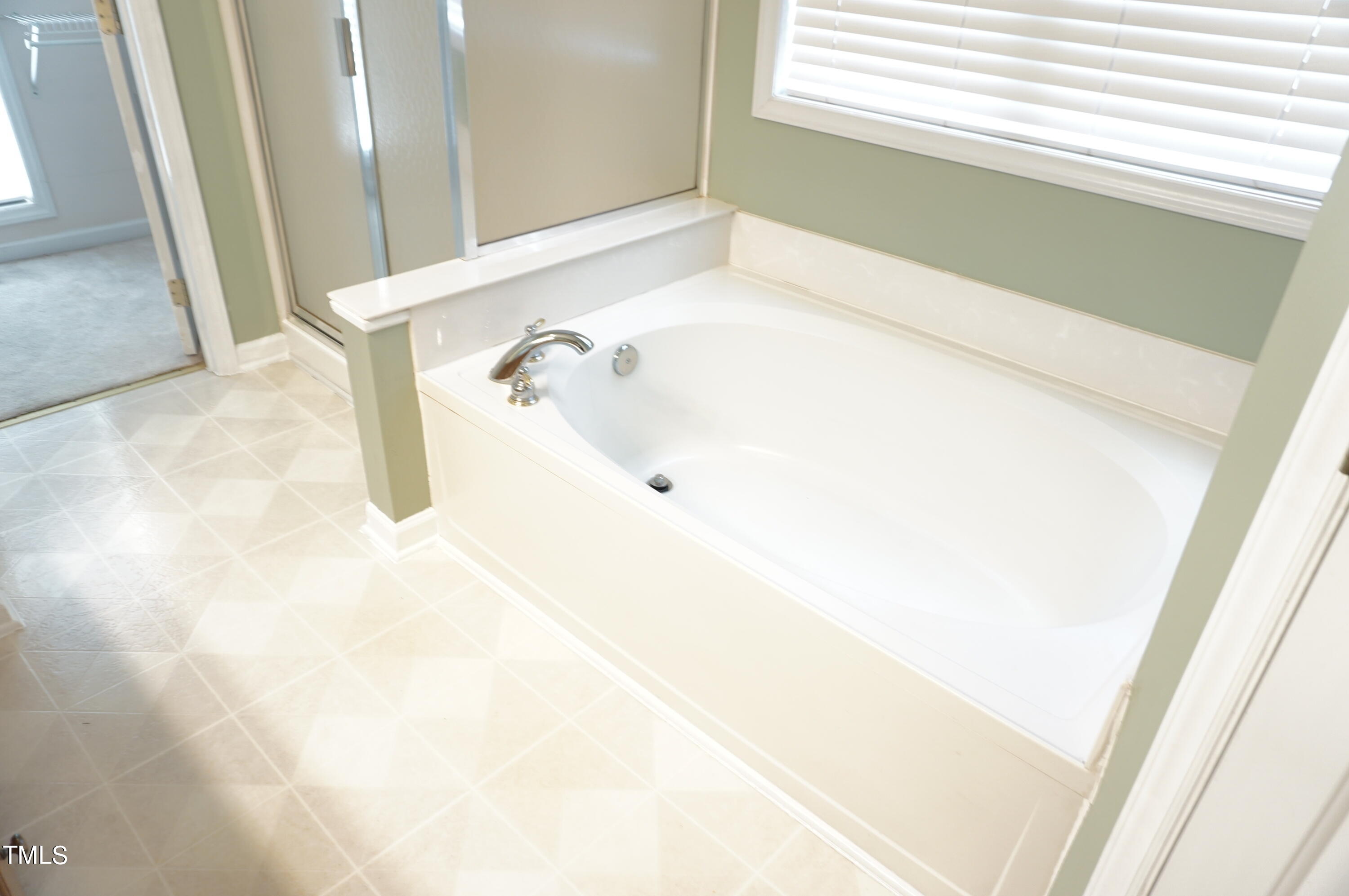 5308 Antebellum Road Raleigh, NC 27606 - Photo 32 of 52 DSC05230