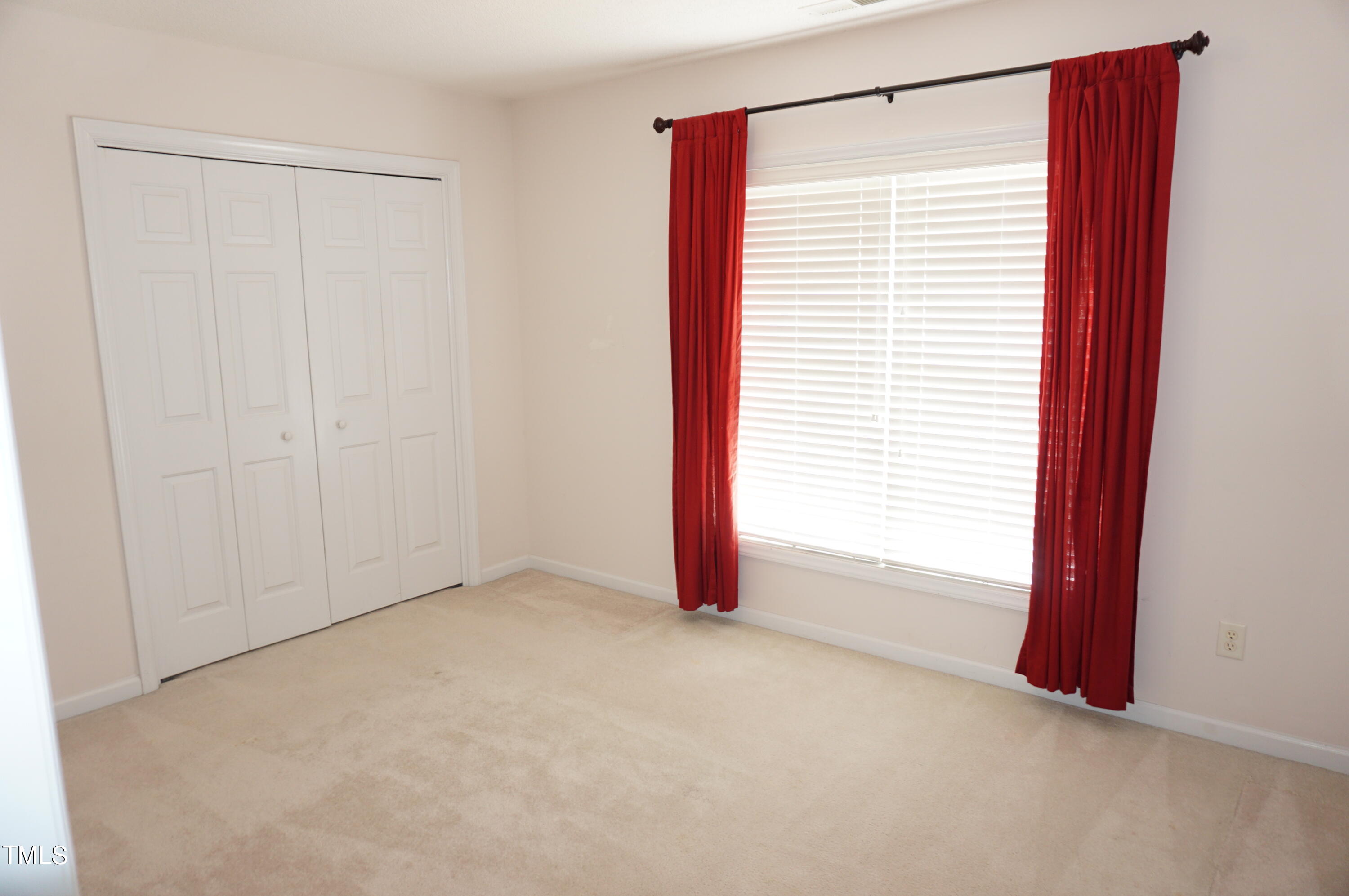 5308 Antebellum Road Raleigh, NC 27606 - Photo 36 of 52 DSC05275