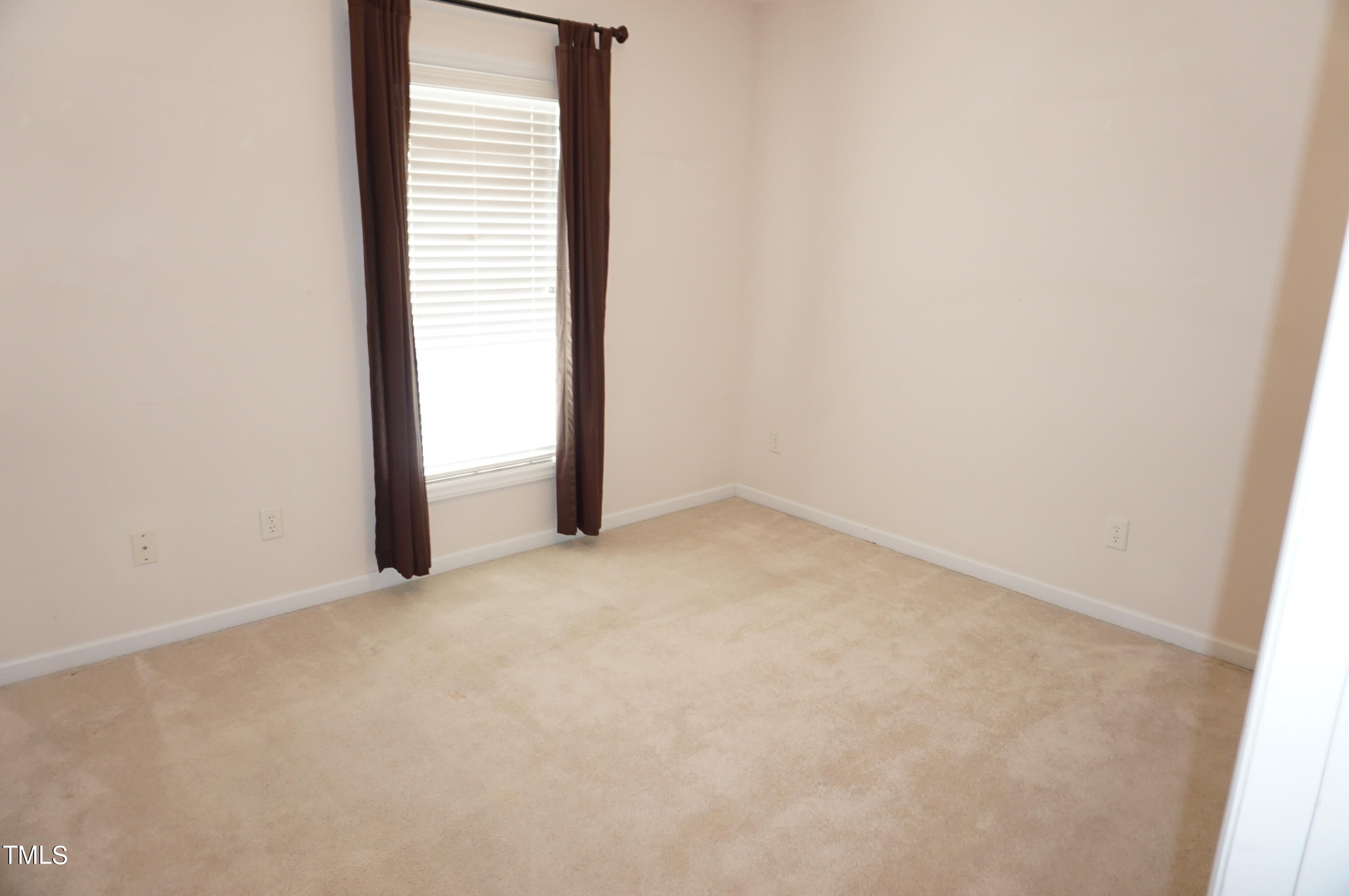 5308 Antebellum Road Raleigh, NC 27606 - Photo 40 of 52 DSC05272