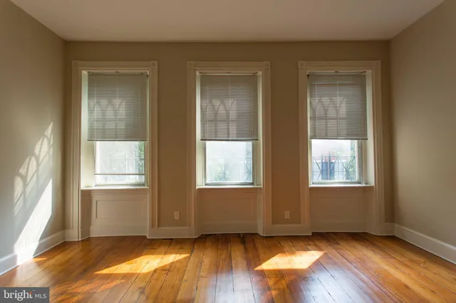 $1,945 | 727 Spruce Street, Unit 1B, Philadelphia, PA 19106