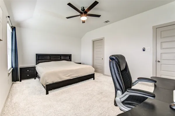 $2,400 | 403 Rain Water Lane, Baytown, TX 77523