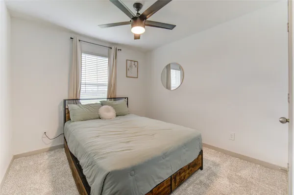 $2,400 | 403 Rain Water Lane, Baytown, TX 77523