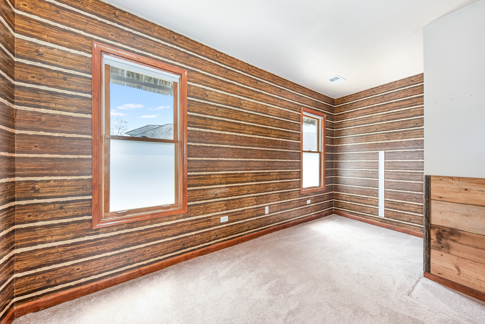 106 Round House Street Braidwood, IL 60408 - Photo 15 of 27 a view of a room that has a bench in it