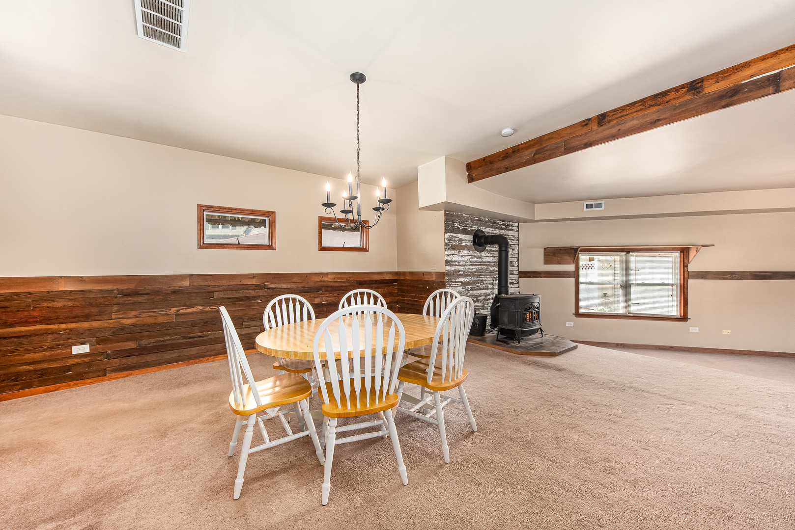 106 Round House Street Braidwood, IL 60408 - Photo 8 of 27 a view of a livingroom with furniture and window
