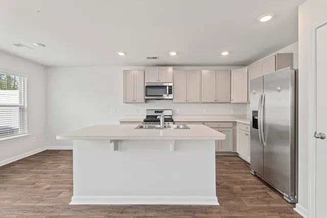 $293,900 | 143 Spencer Circle, Summerville, SC 29485