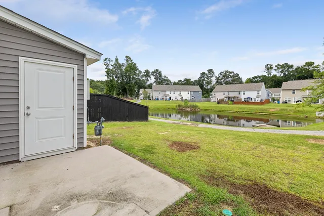 $293,900 | 143 Spencer Circle, Summerville, SC 29485