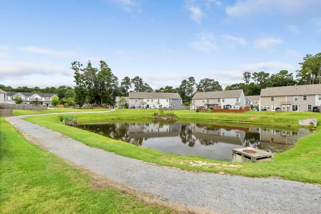 $293,900 | 143 Spencer Circle, Summerville, SC 29485