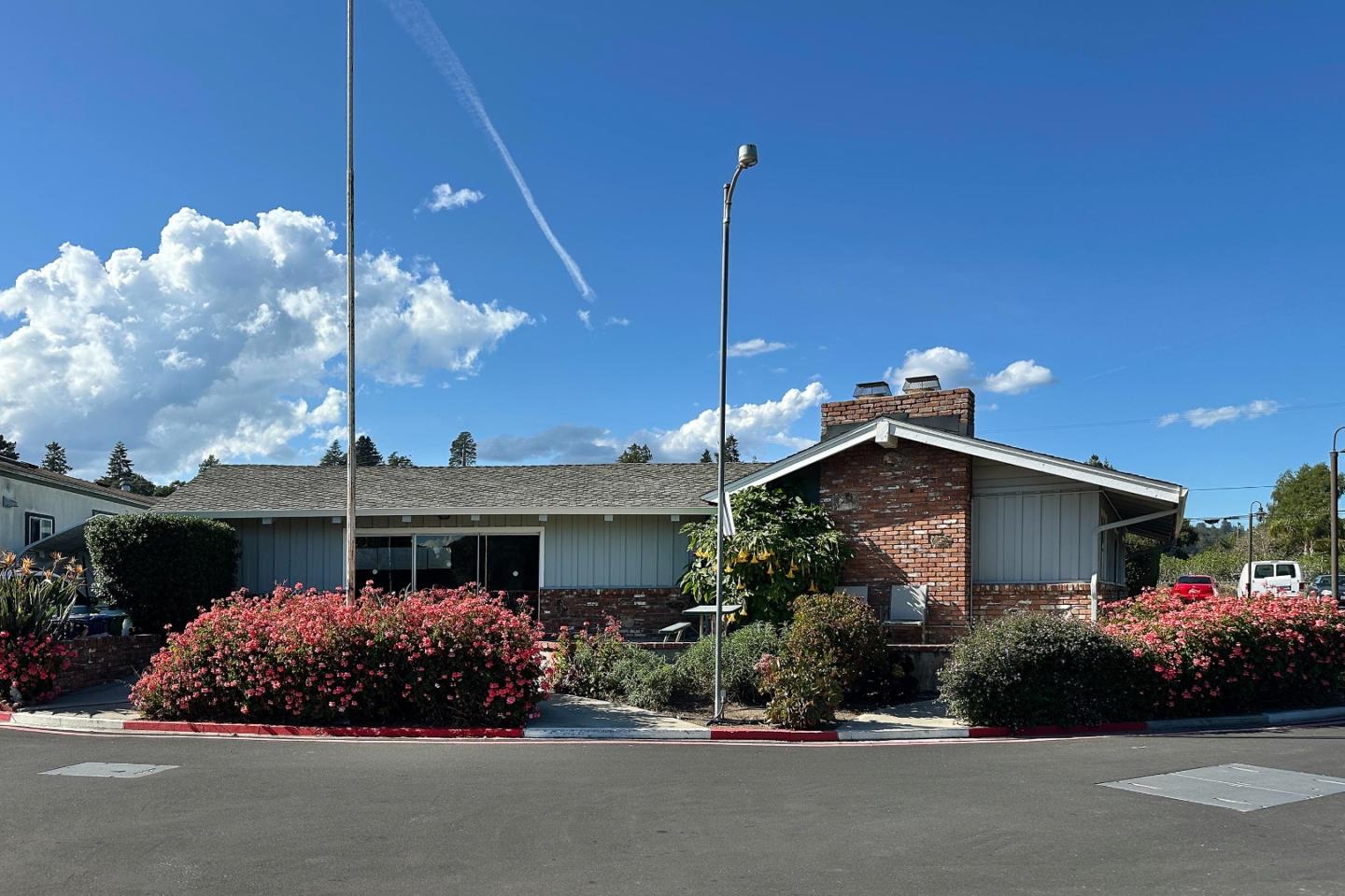 999 Soquel San Jose Road, Unit 81 Soquel, CA 95073 - Photo 14 of 17 a front view of a house with plants
