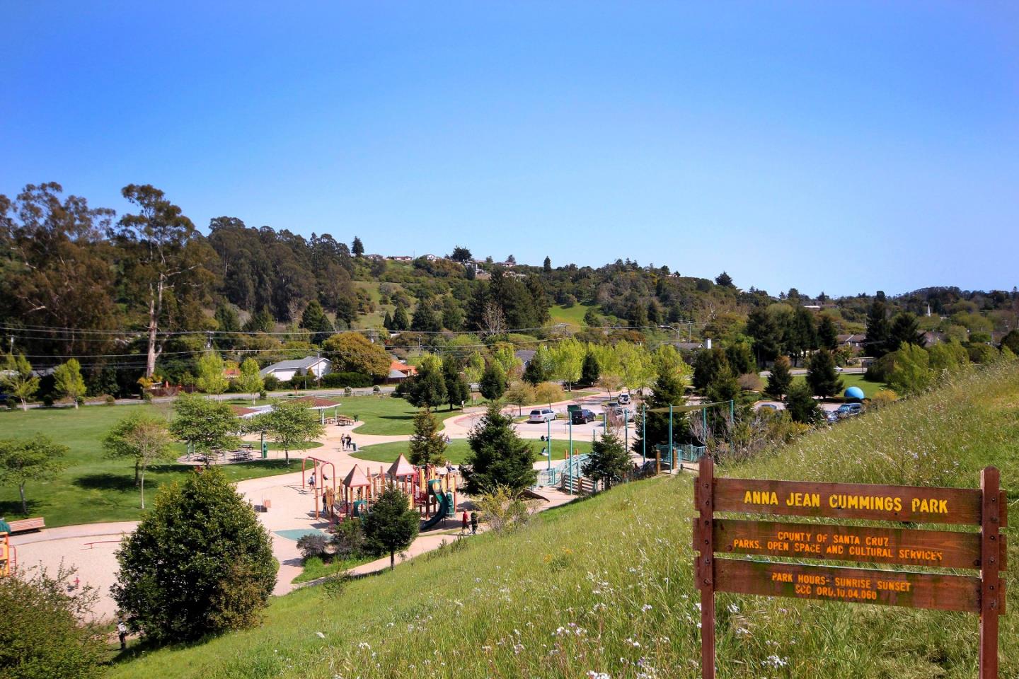 999 Soquel San Jose Road, Unit 81 Soquel, CA 95073 - Photo 16 of 17 a view of a town with small houses