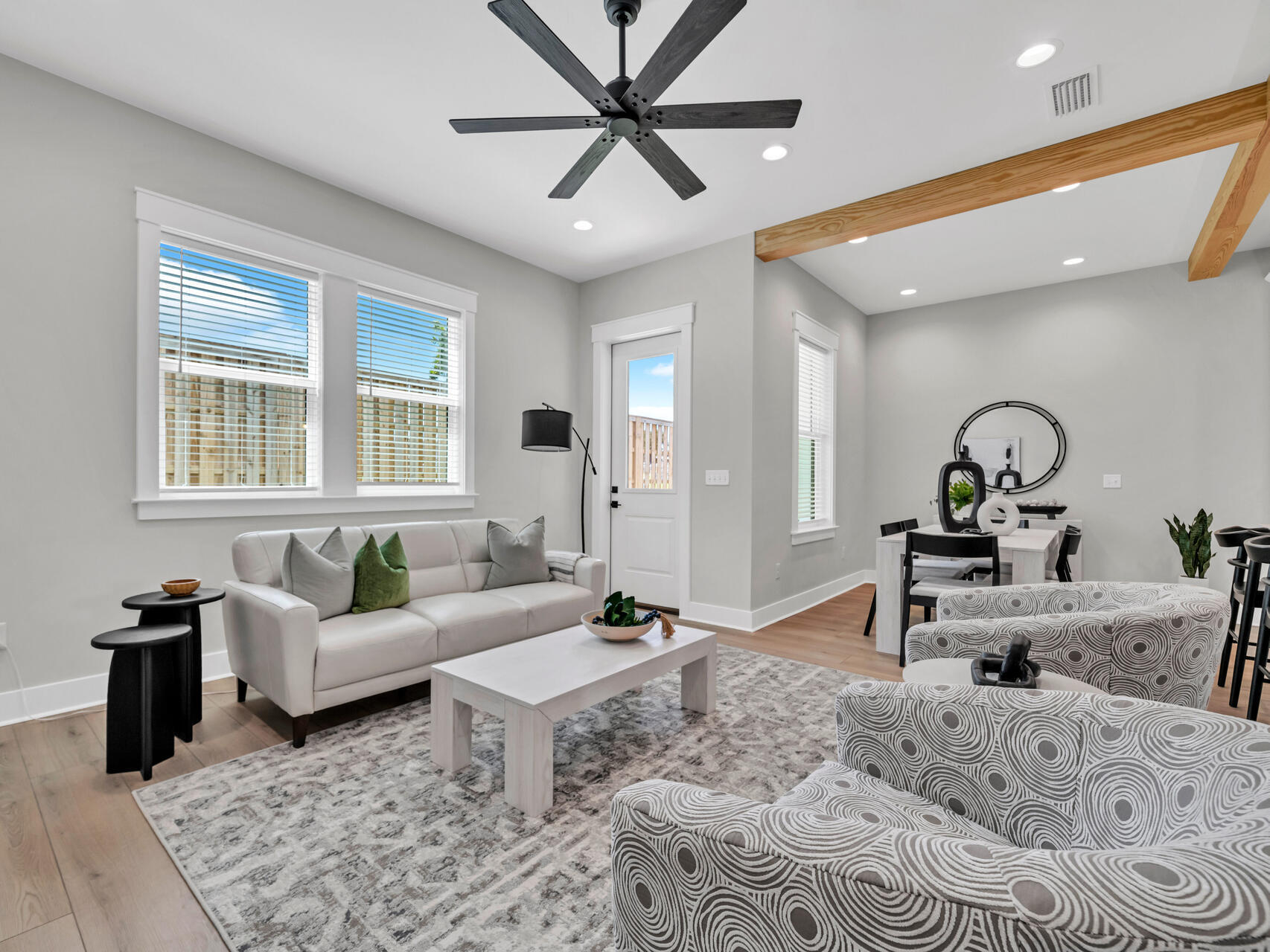 140 Sibert Avenue, Unit 5 Destin, FL 32541 - Photo 10 of 38 140 Sibert Ave Destin FL 32541 USA-023-0