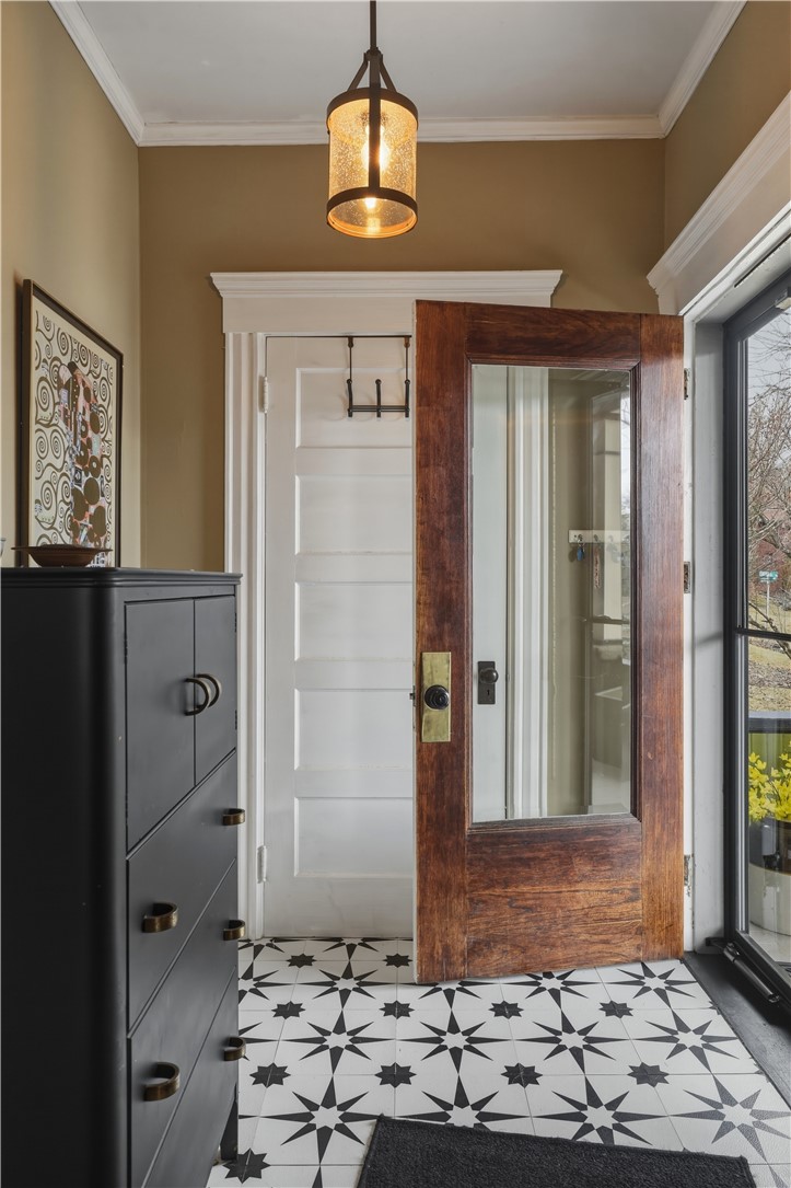 156 Watauga Avenue Corning, NY 14830 - Photo 3 of 36