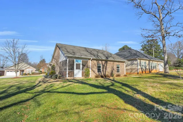 $315,000 | 105 Sweet Oaks Lane, Statesville, NC 28677