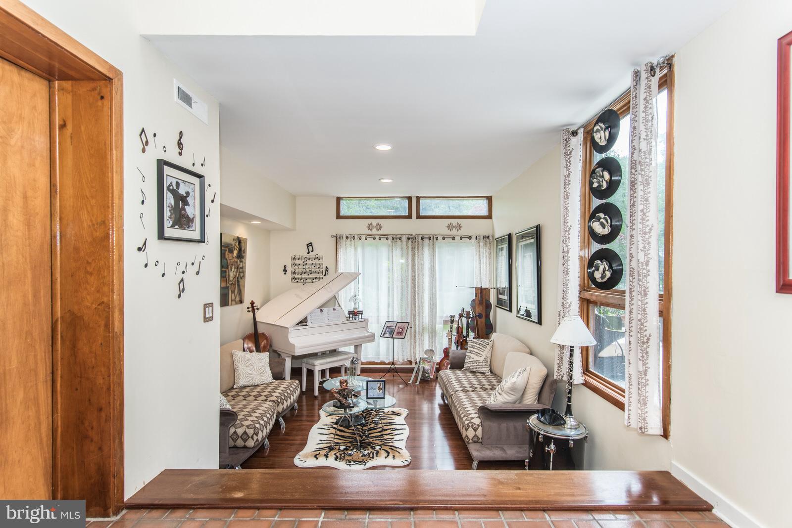 2500 Edge Hill Road Willow Grove, PA 19090 - Photo 18 of 110