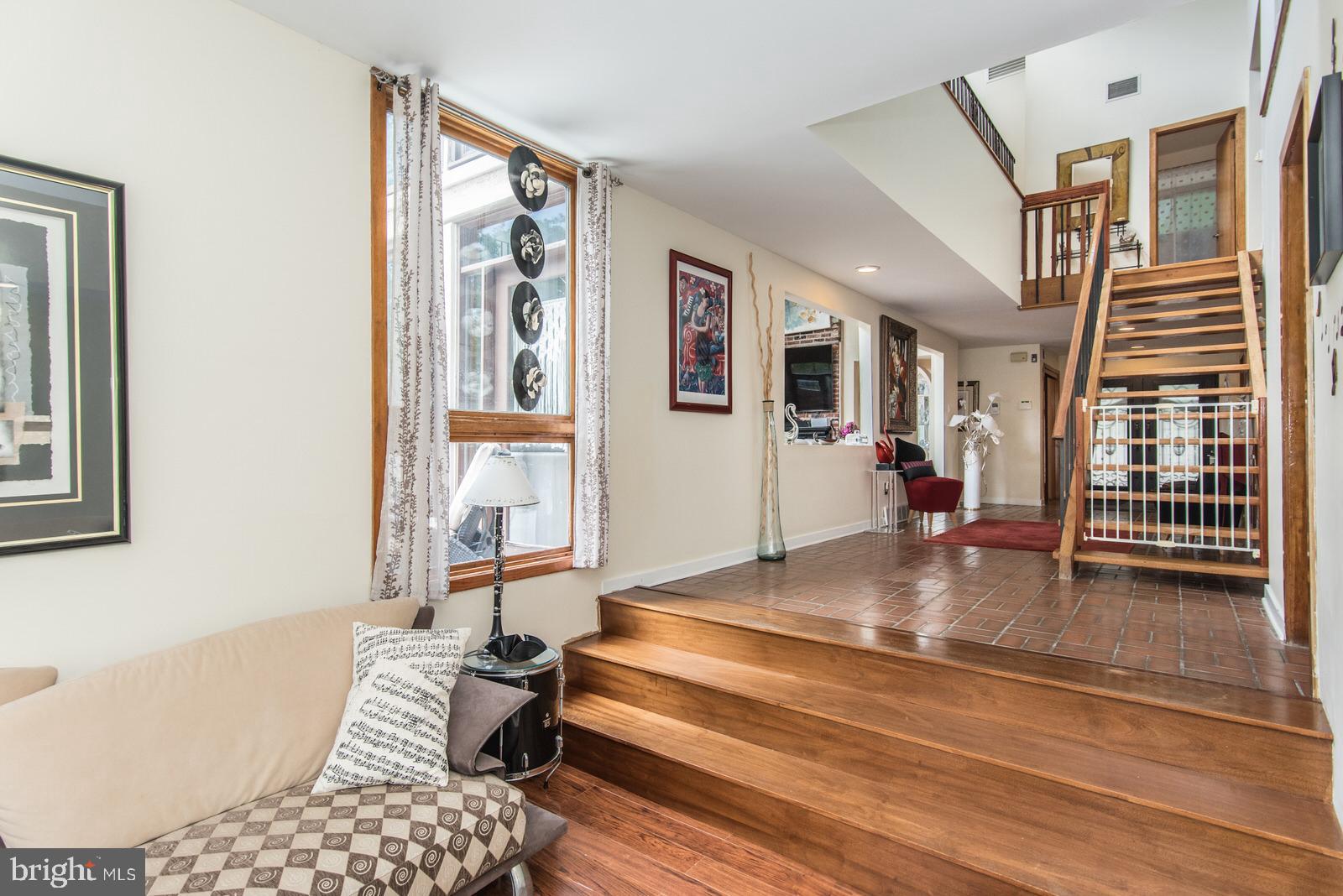 2500 Edge Hill Road Willow Grove, PA 19090 - Photo 20 of 110