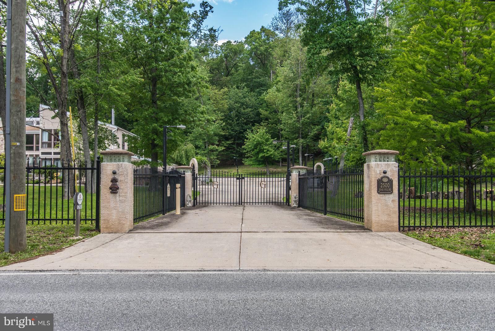 2500 Edge Hill Road Willow Grove, PA 19090 - Photo 5 of 110