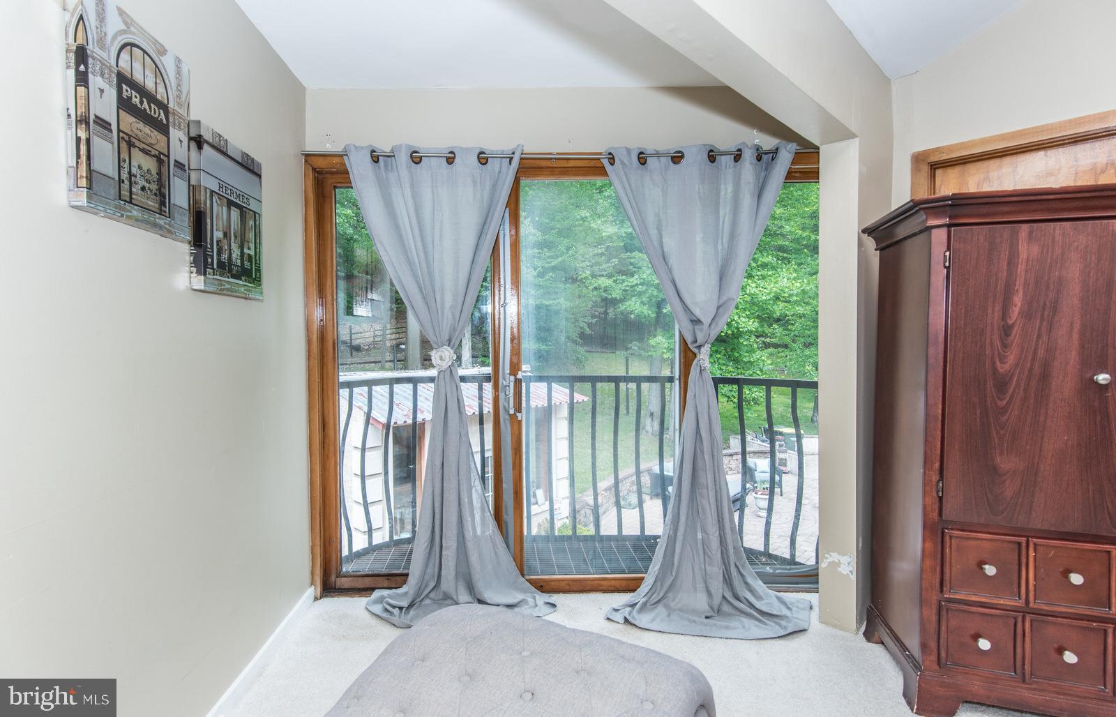 2500 Edge Hill Road Willow Grove, PA 19090 - Photo 55 of 110 Primary Bedroom (3rd of 7)