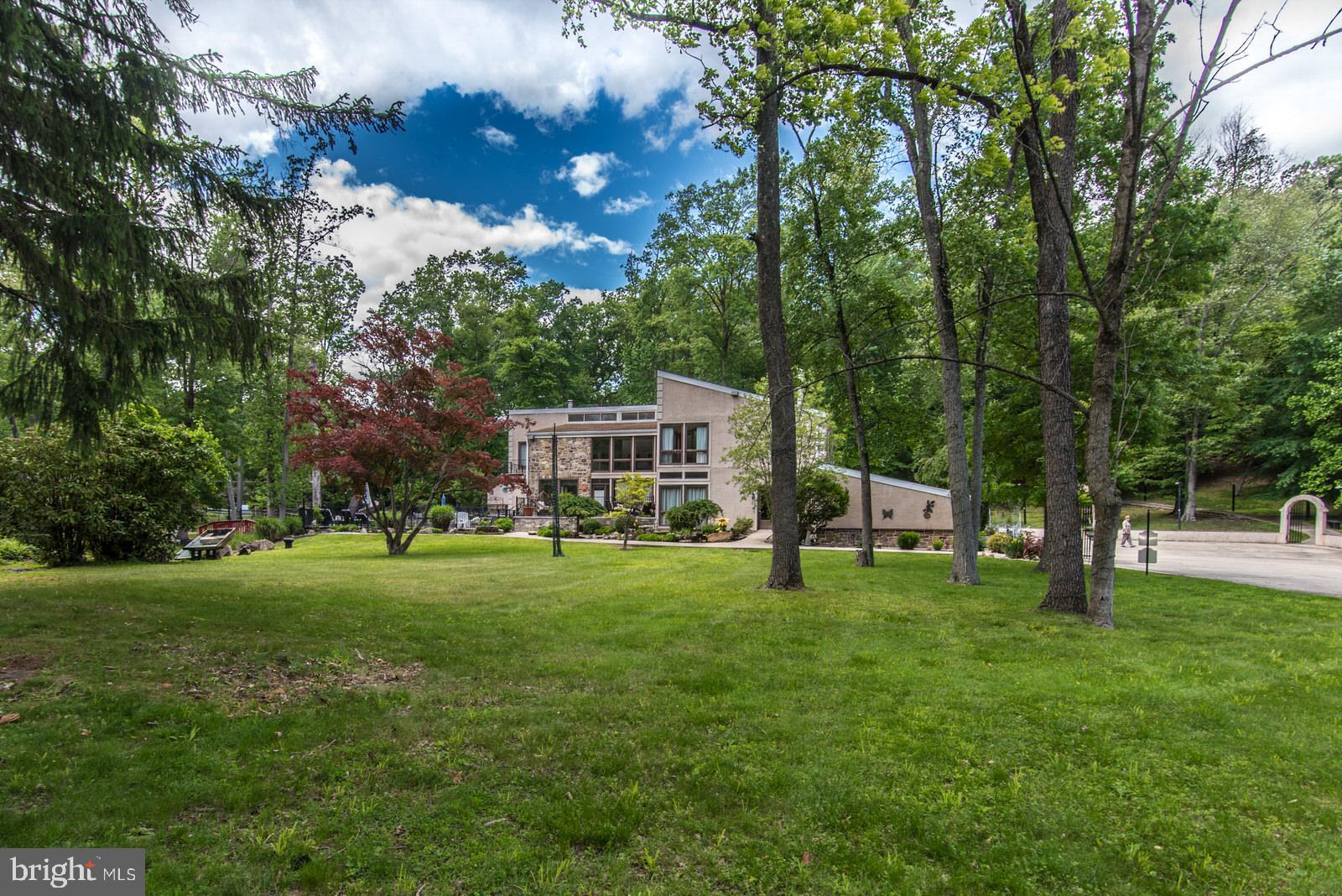 2500 Edge Hill Road Willow Grove, PA 19090 - Photo 6 of 110
