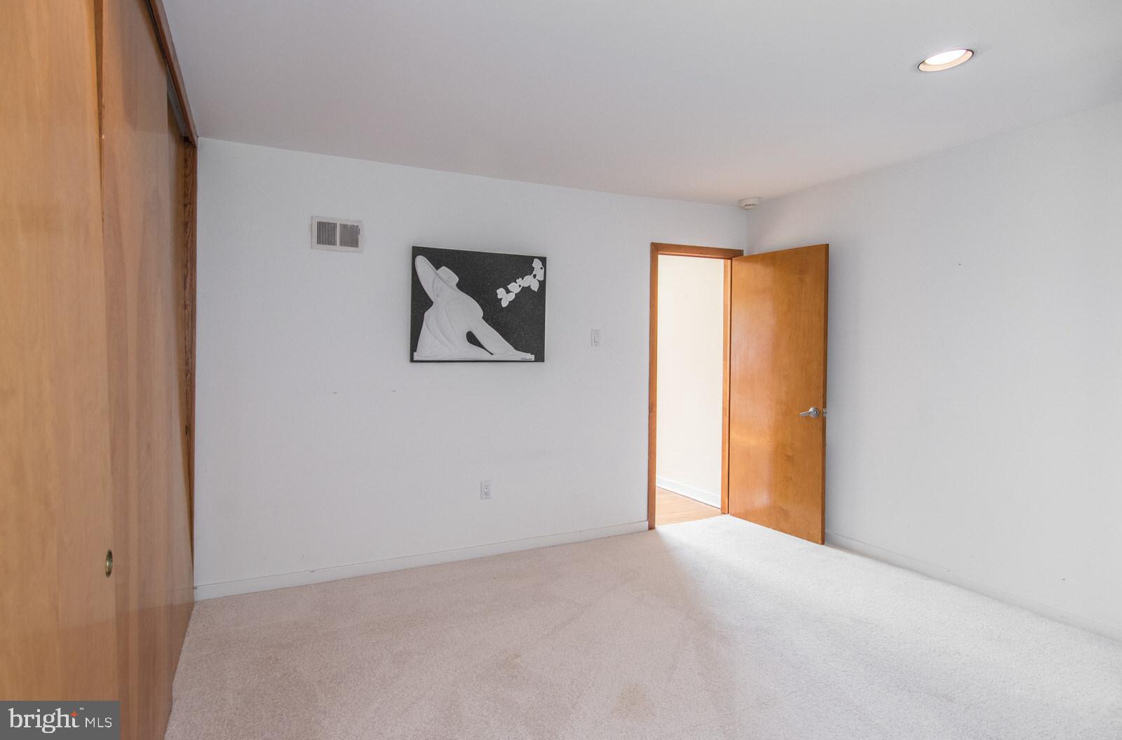 2500 Edge Hill Road Willow Grove, PA 19090 - Photo 76 of 110 Bedroom #7 of 7