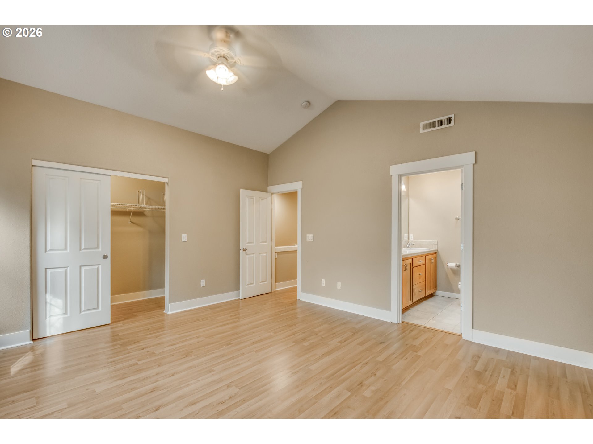 9530 Southwest Lodestone Drive Beaverton, OR 97007 - Photo 12 of 20